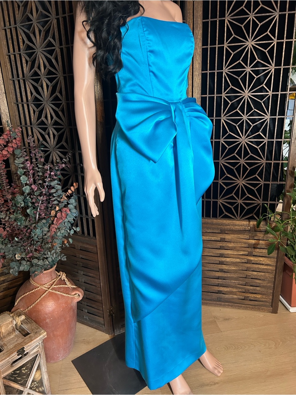 VICTOR COSTA FORMAL STRAPLESS GOWN 6